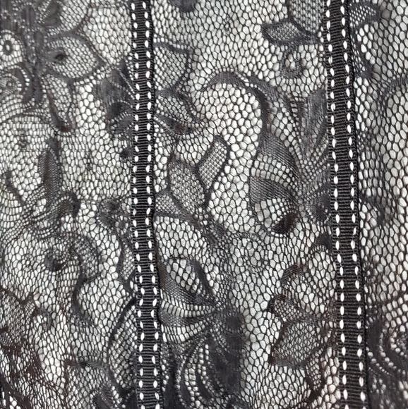 Dress - Picture 3 of 8